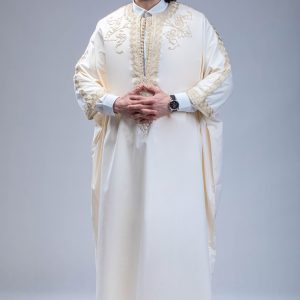 بدلة بالجبة سكروتة